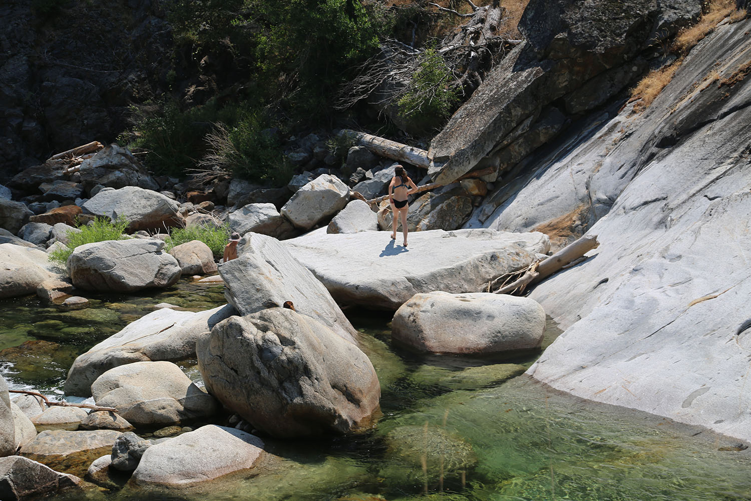cameron mitchell photo of rocks and river